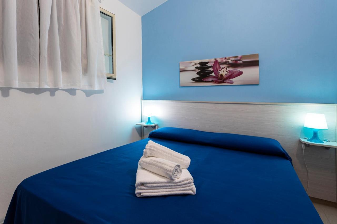 Angelsa Casa Vacanze مارينا موديكا الغرفة الصورة